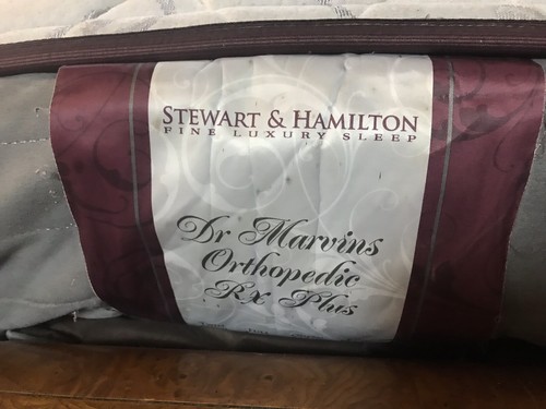 Hernredon Burl-Walnut King Size Bed W/ Pre-owned Stewart & Hamilton Mattress