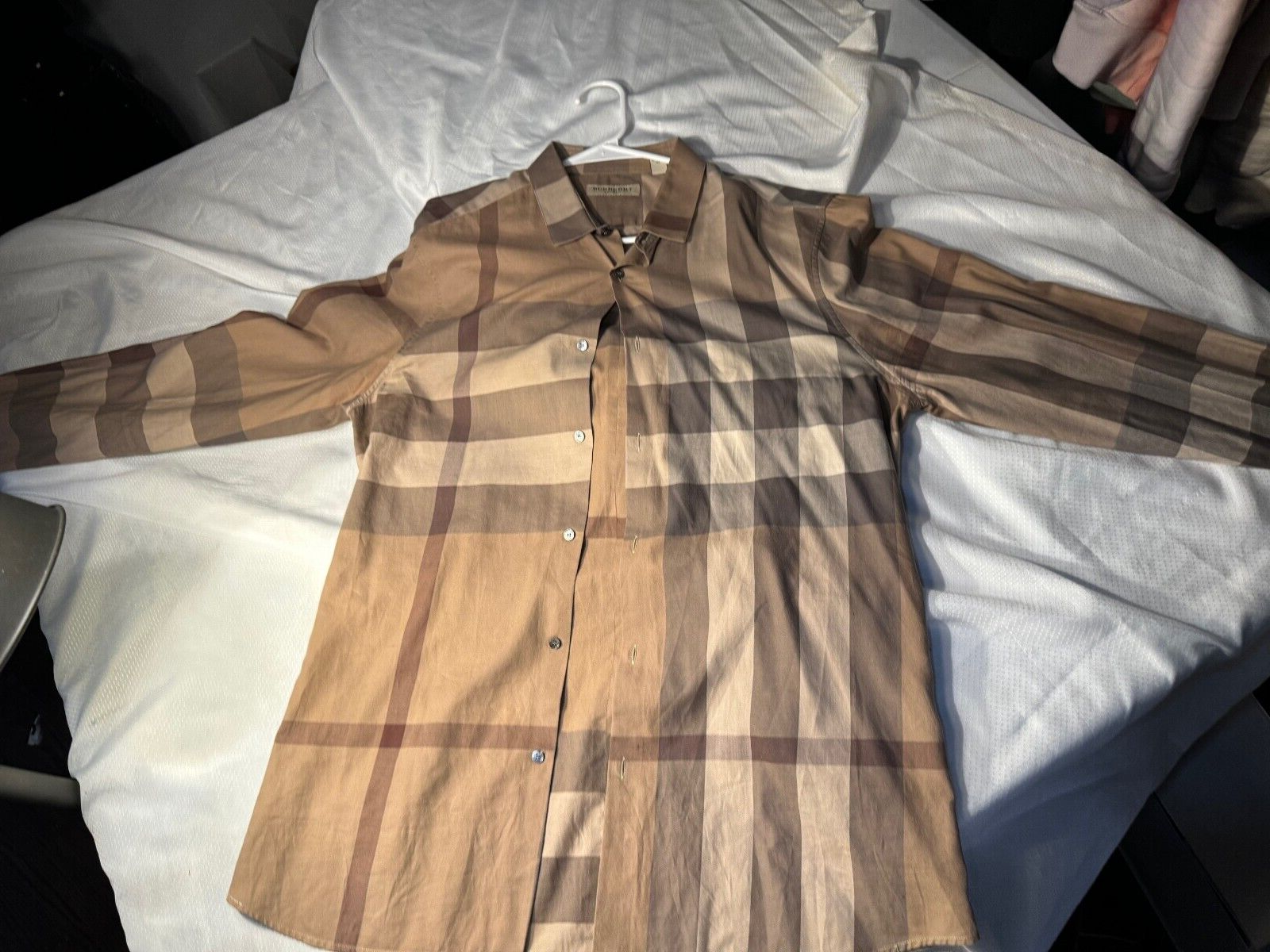 BURBERRY LONDON ENGLAND シャツ 10Y 140 Burberry London Button Down Long Sleeve- Size Medium *Read