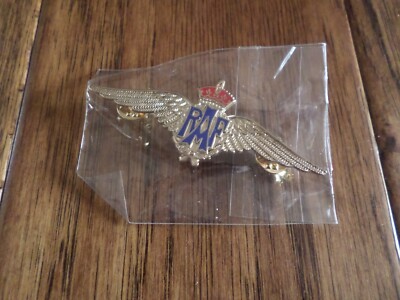 BRITISH ROYAL AIR FORCE MILITARY WINGS BADGE 3 1/4" DOUBLE POST METAL PIN 