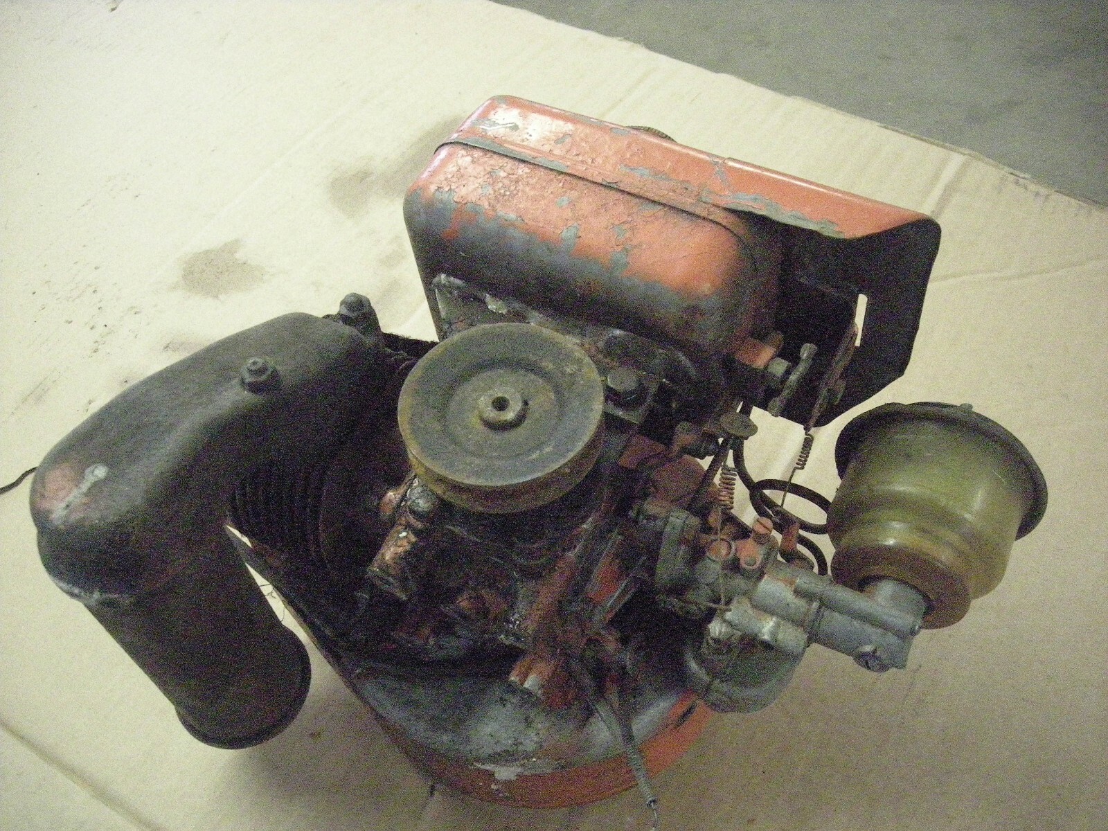 Original Rope Start Jacobsen 2 Stroke Horizontal Shaft Engine.