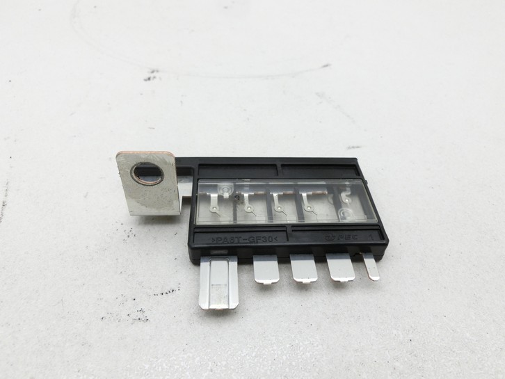 Kia Optima IV JF 15-18 Relais Sicherung Kia Optima IV JF 15-18 18.11.2016 18980-09610 gebraucht Vorschau 2
