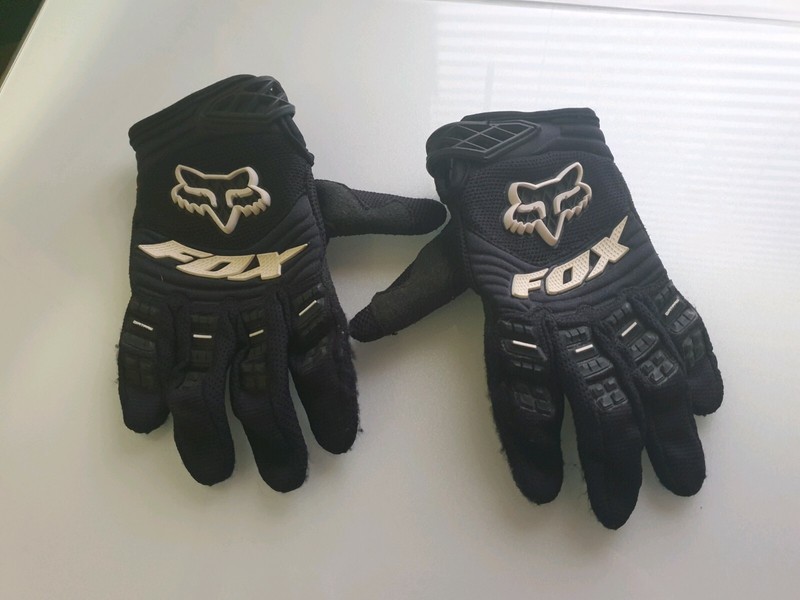 racing gloves australia