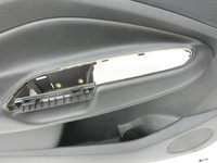 Ford Kuga II 16-19 Türverkleidung Türpappe Links Vorne Ford Kuga II 16-19 29.09.2017 HG64650 F1FT-A F14A132A gebraucht Vorschau 4
