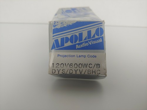 Mole Richardson 1250 watt molefay & 2 650w studio light set with stands and case