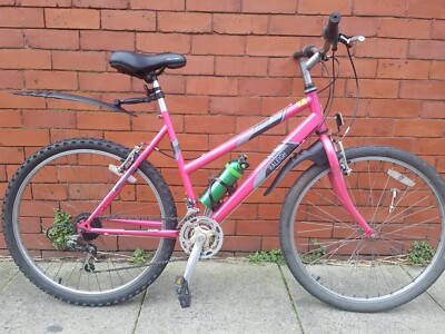 Raleigh Vixen Ladies Mountain Bike Shimano 15 Gears