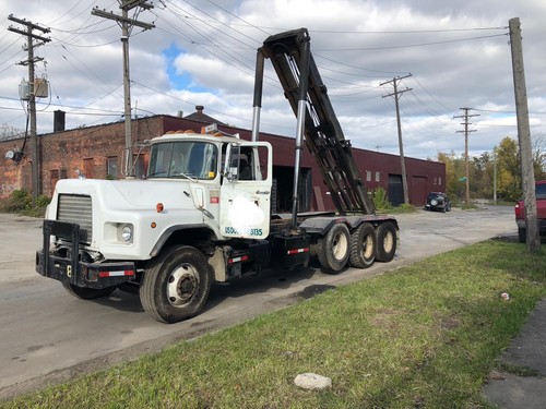 Used Roll-Off Truck