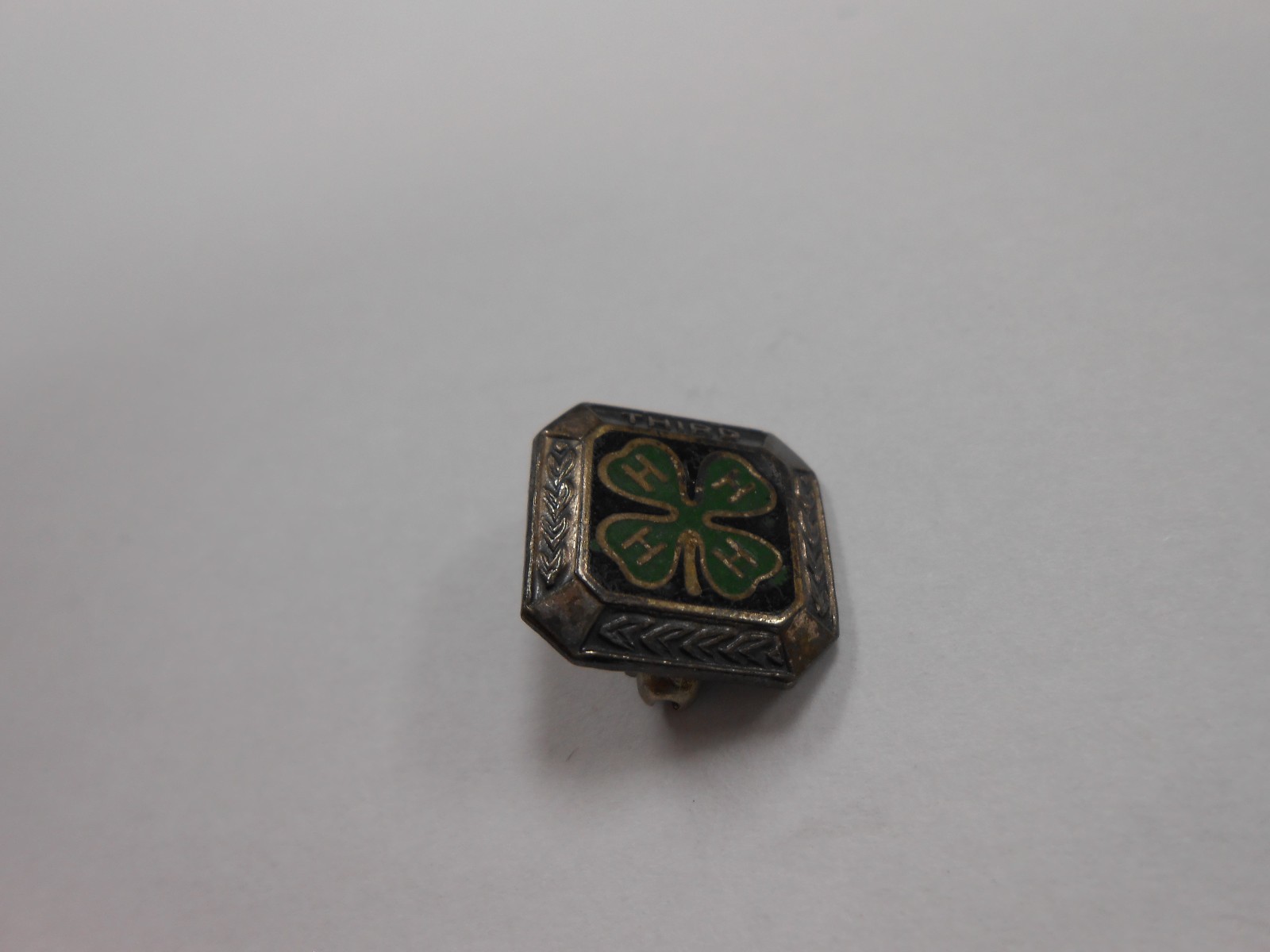 Vintage sterling silver and green enamel four h (4-H) award pin! Third place!