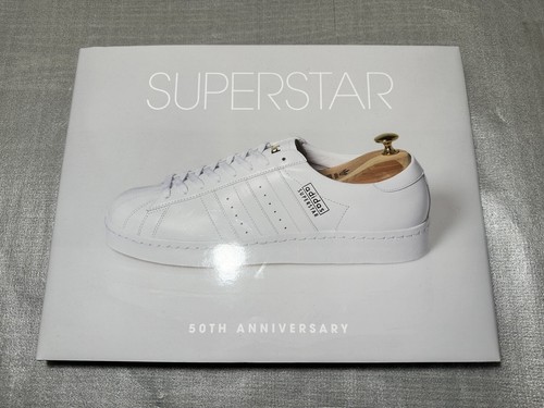 【非売品】adidas SUPERSTAR 50周年記念アートブック　ポスター 非売品】adidas SUPERSTAR 50周年記念アートブック ポスター
