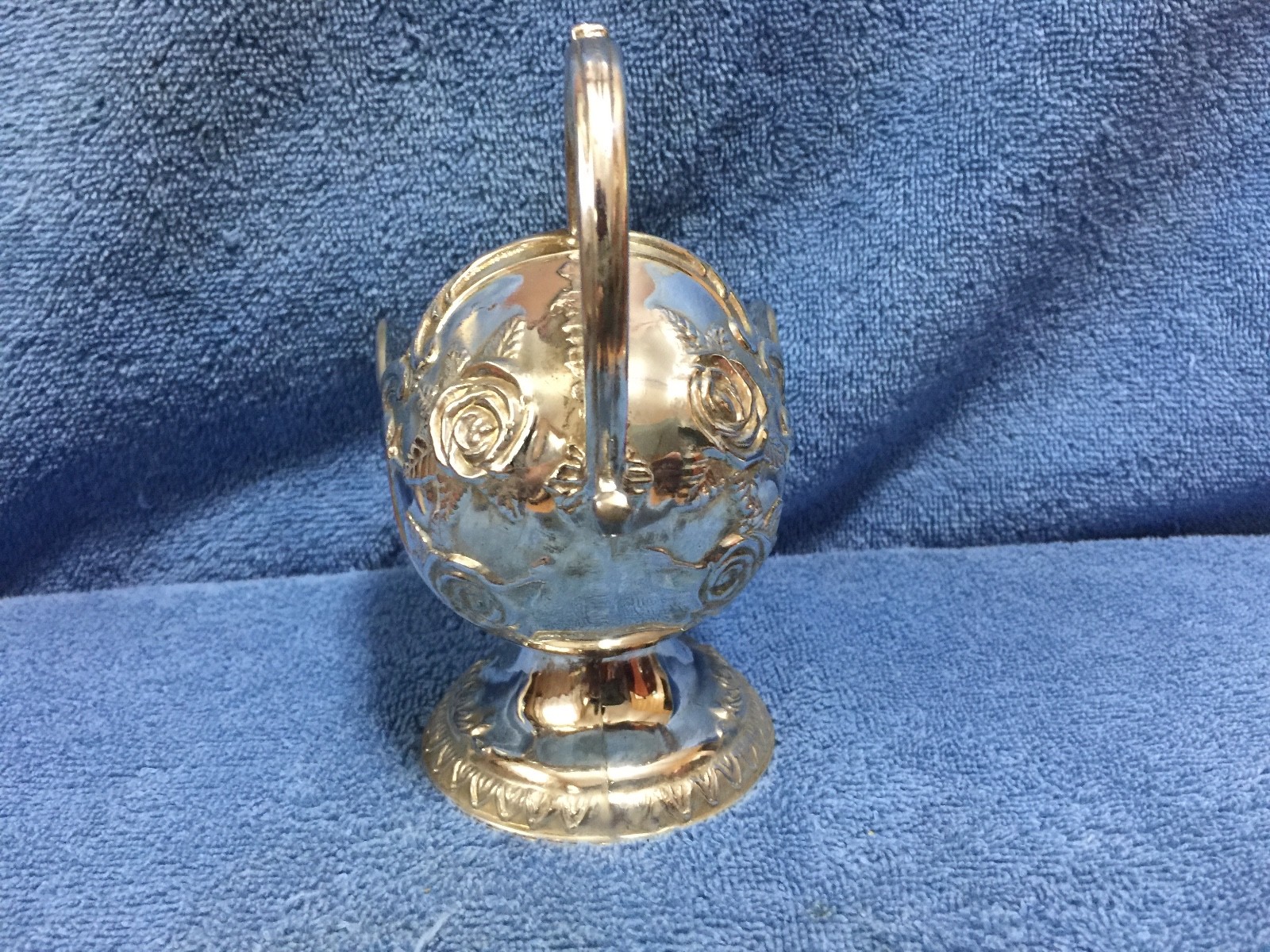 Vintage Silver plate Sugar Shuttle or Caddy Rose design