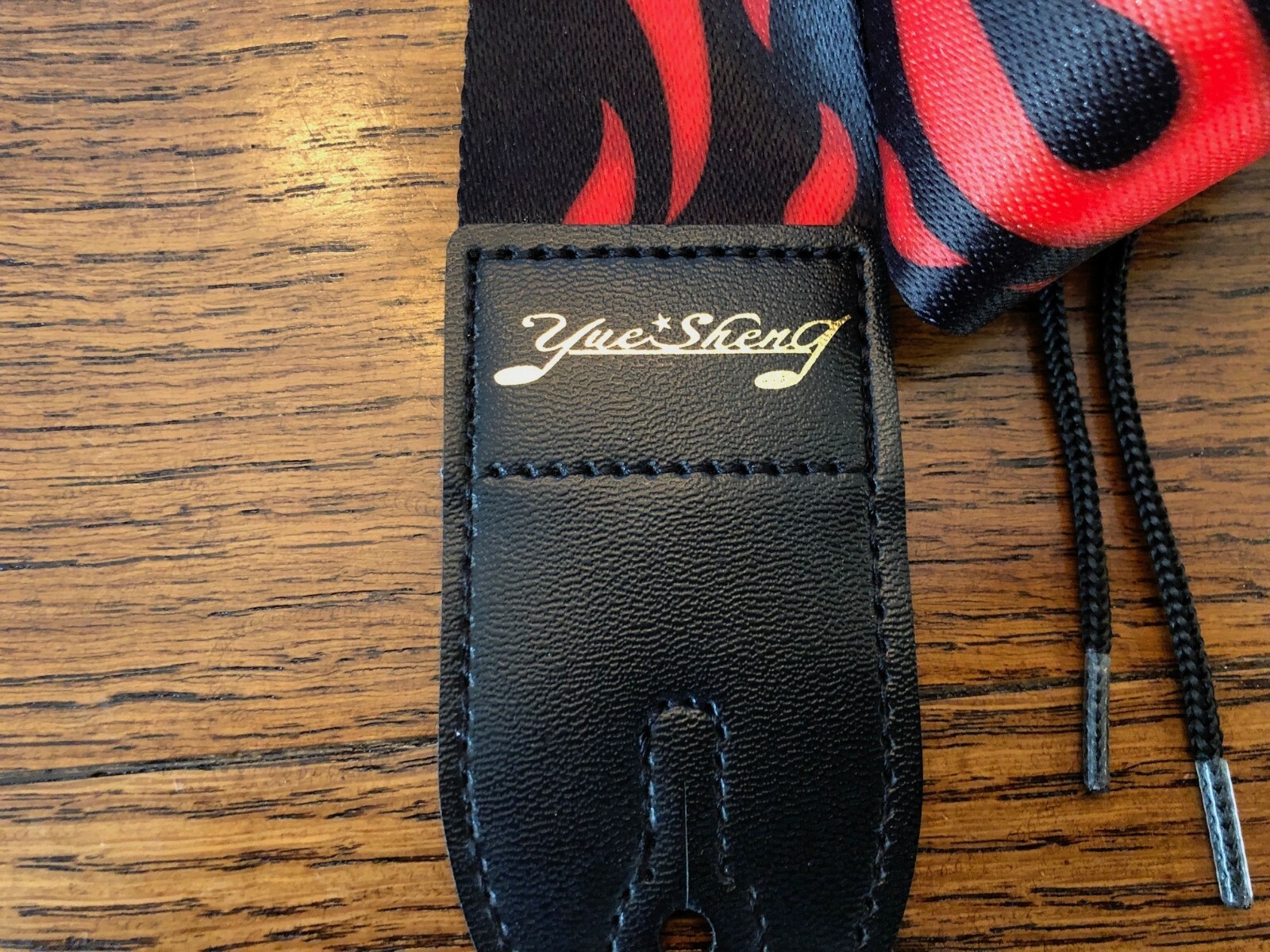 New  Red/Black Adjustable Guitar Strap by Yue Sheng       #172