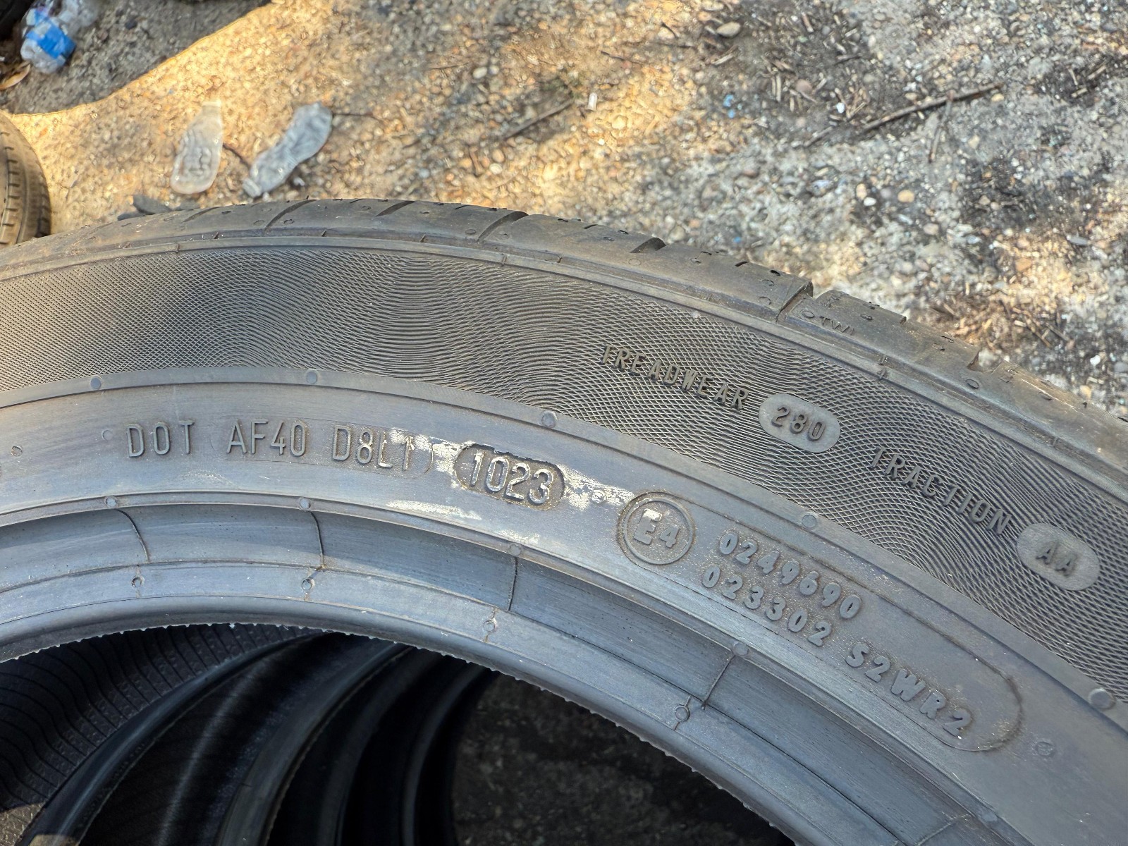 New 225 50 17 Continental, CPC 2, XL, C-Seal 98H x1 Single Tyre (F1_tyres) YD158