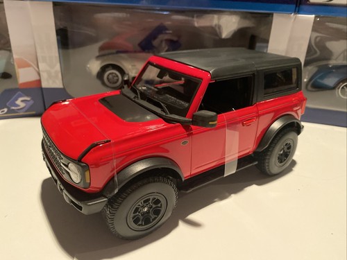 1/18 Ford Bronco Wildtrak 2021 Maisto製 Maisto Ford Bronco Wildtrak 2021 1:18 Black Metallic