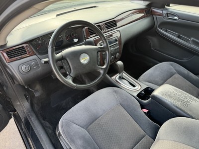 image 3 of interior