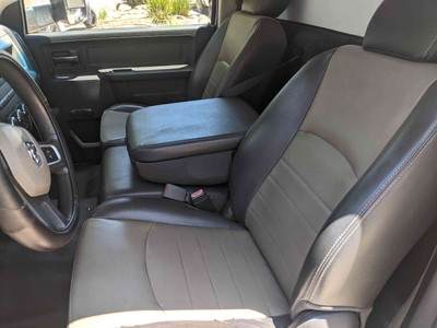 image 4 of interior