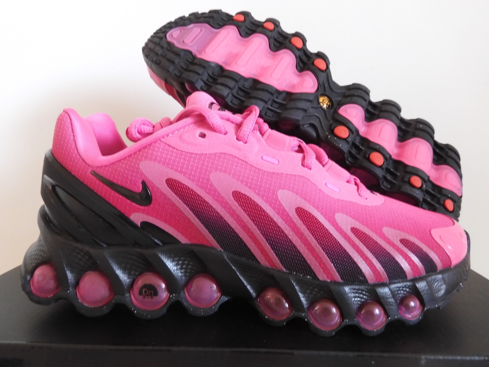 靴 Nike Women's Air Max DN8 \"Laser Fuchsia Nike Air Max Dn8 