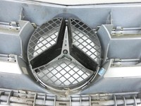 Mercedes S204 C180 09-14 Frontgrill Kühlergrill Grill 775 Mercedes S204 C180 09-14 01.06.2010 A2078880260 gebraucht Vorschau 6