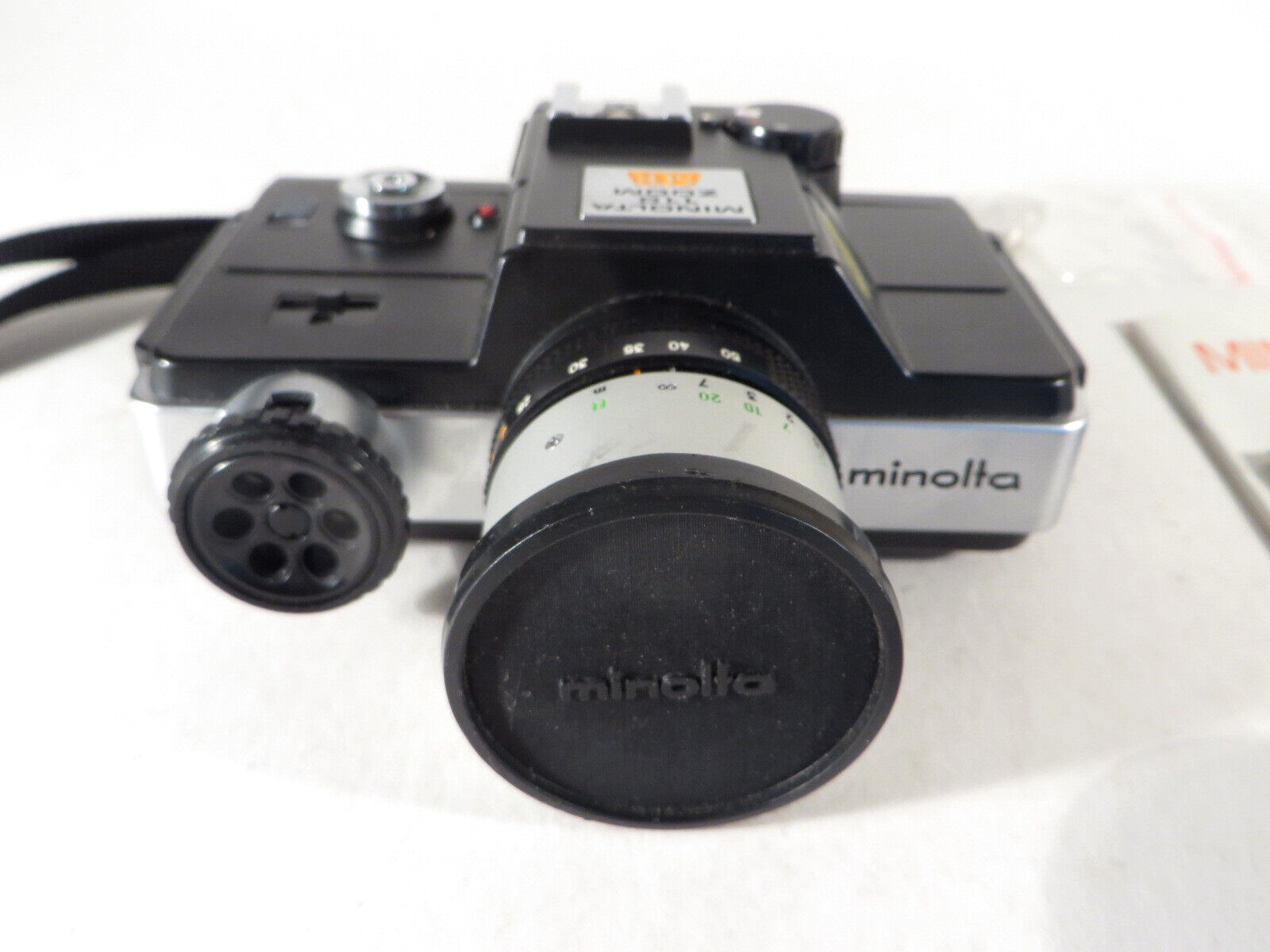 Minolta 110 Zoom SLR Film Camera 25-50mm F4.5 Lens w/Case