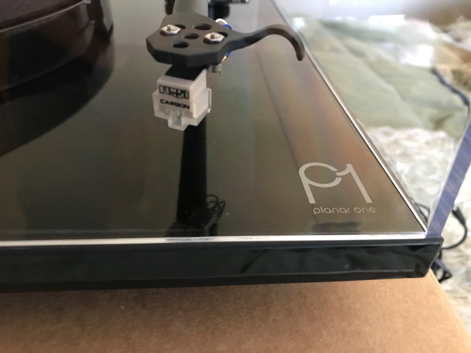 Rega Planar 1 Turntable with Carbon MM Cartridge PL1 Black