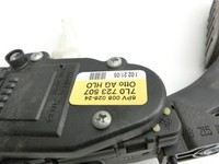 Porsche Cayenne 9PA 955 02-07 4,5 250KW Gaspedal Gaswertgeber Fahrpedal Porsche Cayenne 9PA 955 02-07 23.06.2005... Vorschau 6