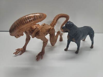 Alien Special Edition - Xenomorph Runner - Fully Poseable Loose Figure 7 in