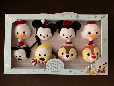 Disney Tsum Tsum Holiday Series Mickey & Friends Christmas 2015 Set New in Box!