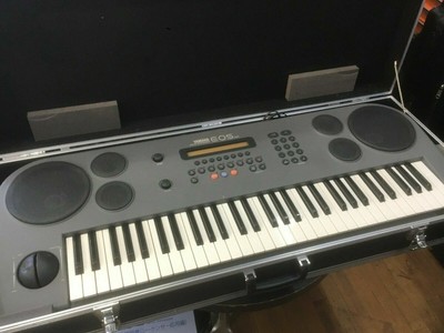 Synthesizers Yamaha V50