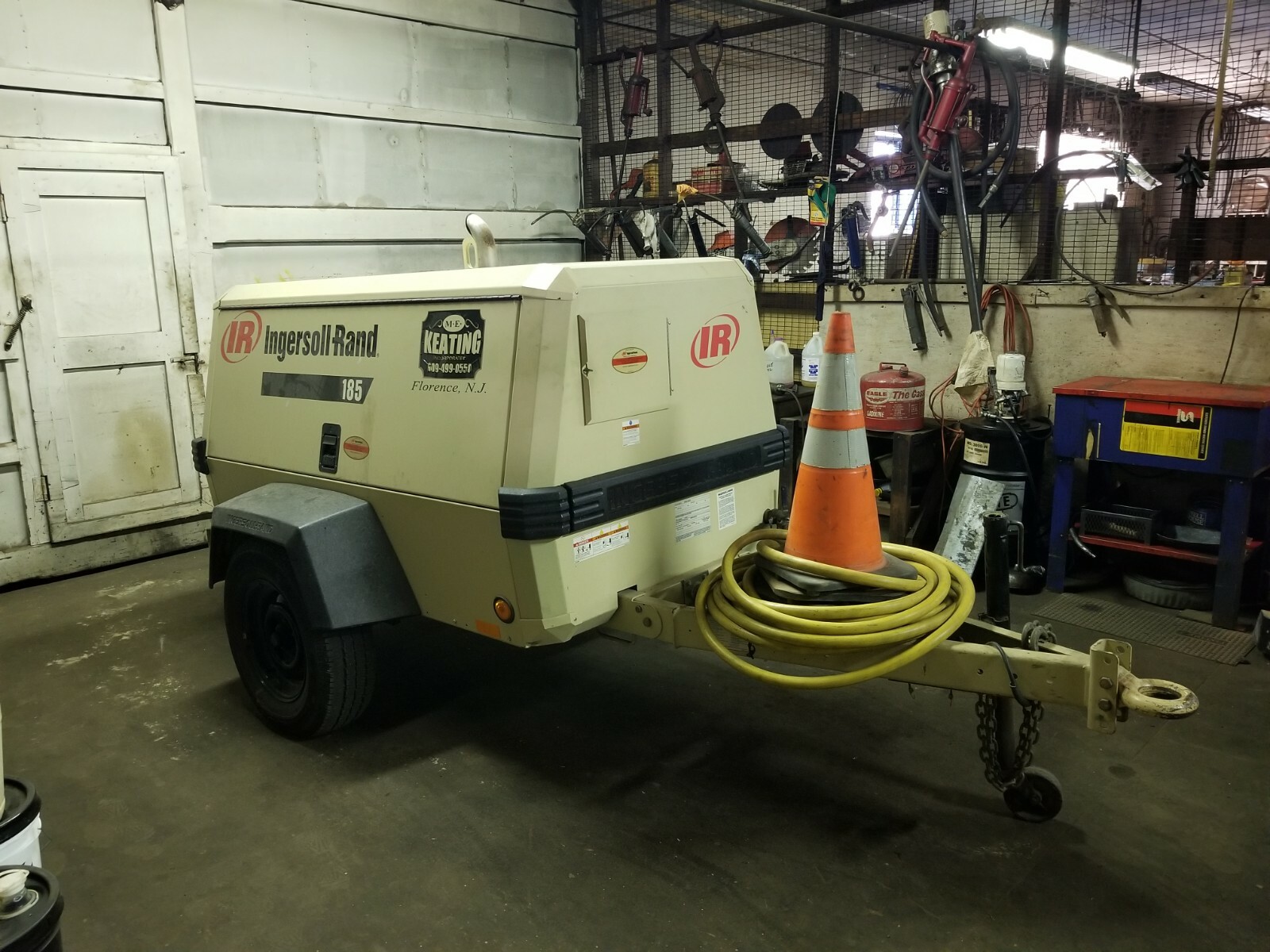 2001 INGERSOL RAND COMPRESSOR