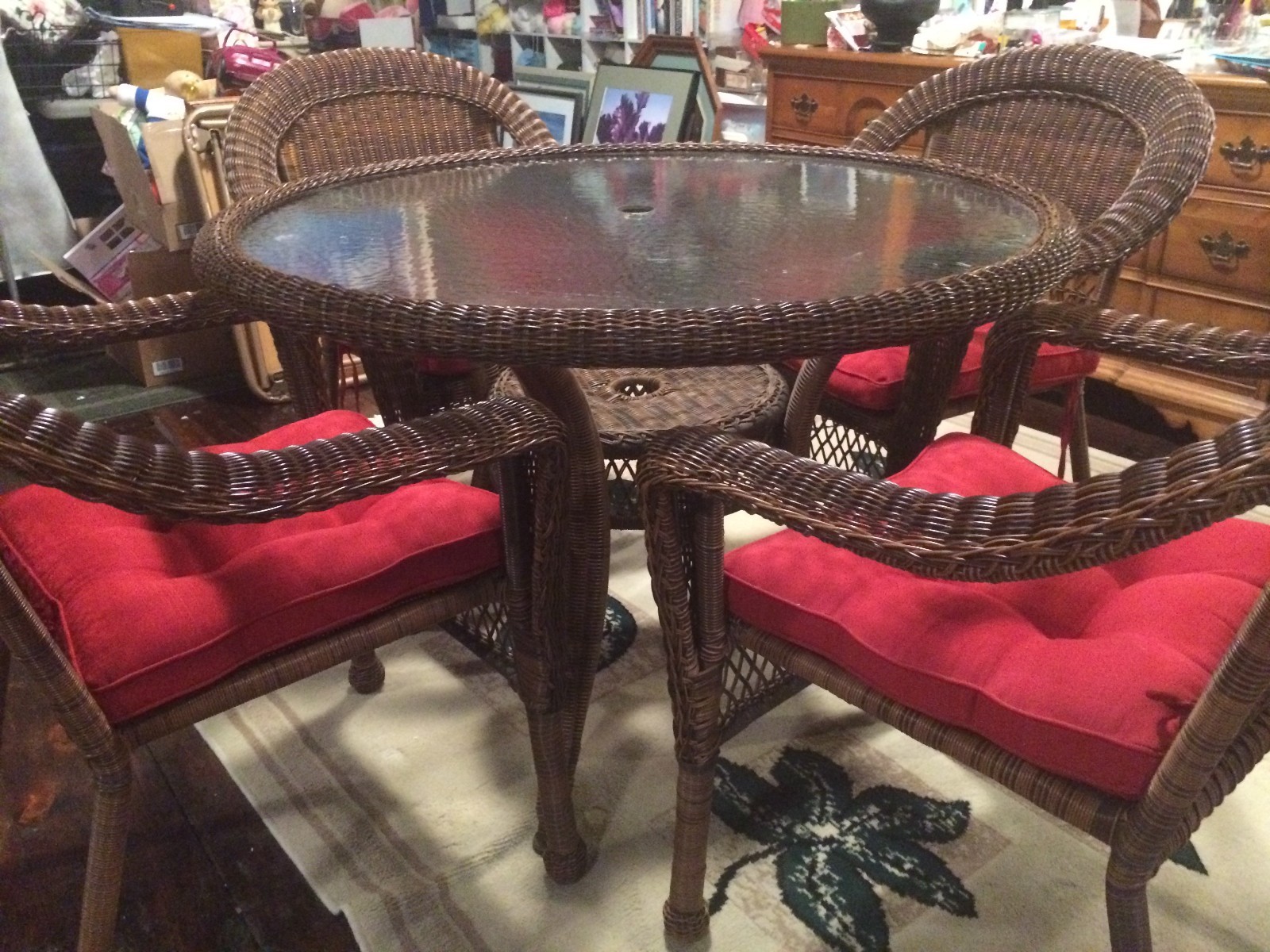 Outdoor Table and Chairs set with cushions EUC
