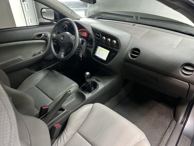 image 5 of interior