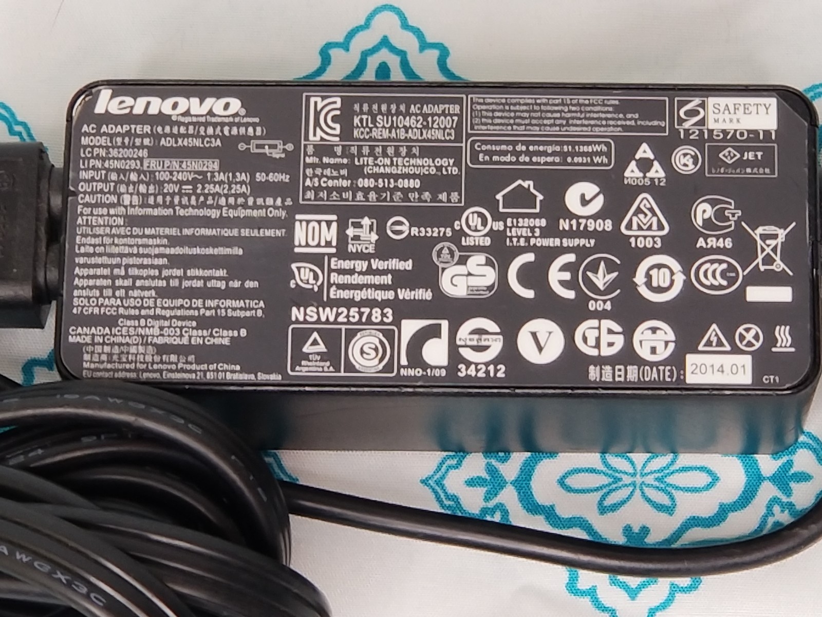 Genuine Lenovo X1 Carbon 2nd Gen AC POWER ADAPTER ADLX45NLC3A 45N0293 45N0294