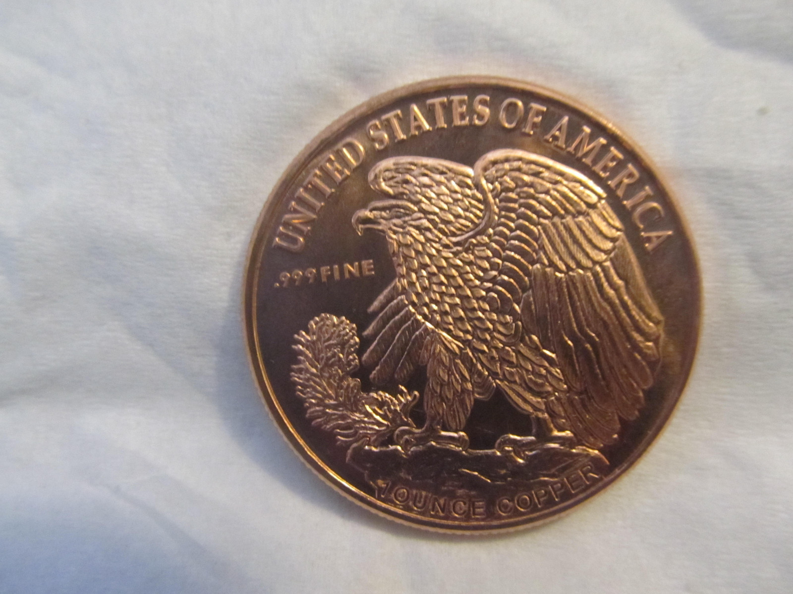 1  Walking Liberty 1 oz .999 Copper Bullion Rounds Coin