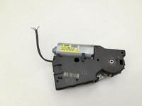 Porsche Cayenne 9PA 07-10 Schiebedachmotor Porsche Cayenne 9PA 07-10 16.01.2008 1K0959591 0390200017 849696564-08... Vorschau 4