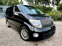 2004 Nissan Elgrand HIGHWAY STAR FRESH IMPORT AUTO 8 SEATS MPV HALF LEATHER 4.5/