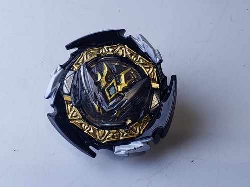 yunabell＊ Beyblade Burst Evolution Hasbro Unicrest U2 E1068