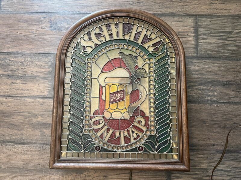 Schlitz On Tap Faux Stained Glass Lighted Beer Sign *READ