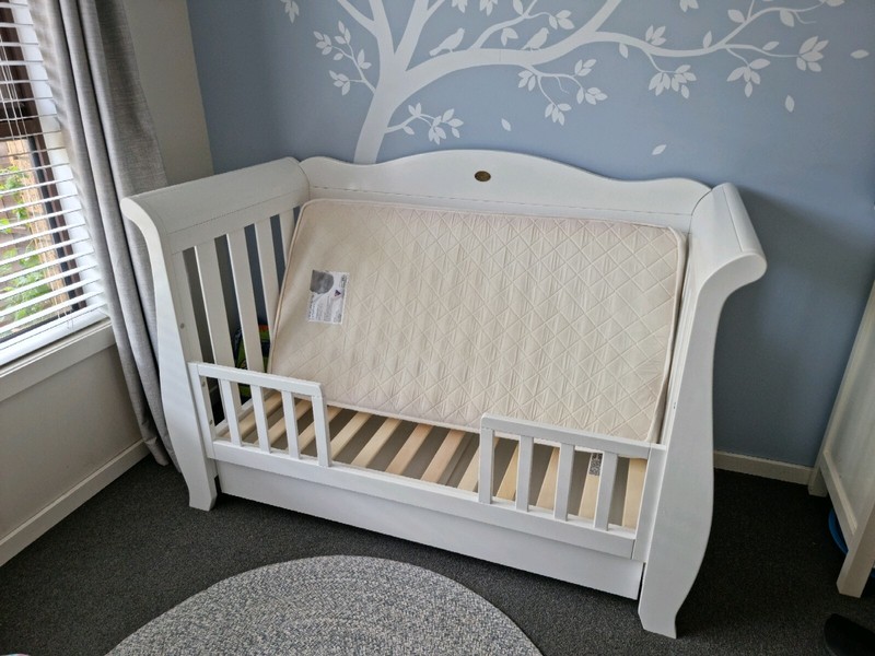 regal sleigh cot