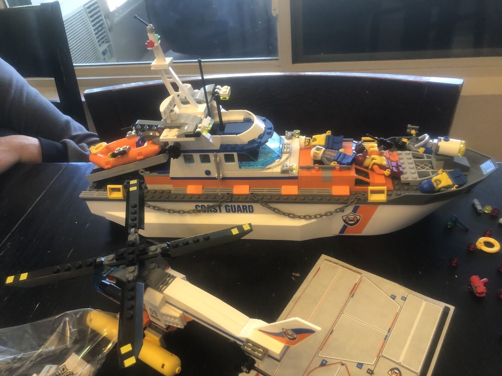 LEGO City partials Coast Guard boat 60167 Sub 60093 boat