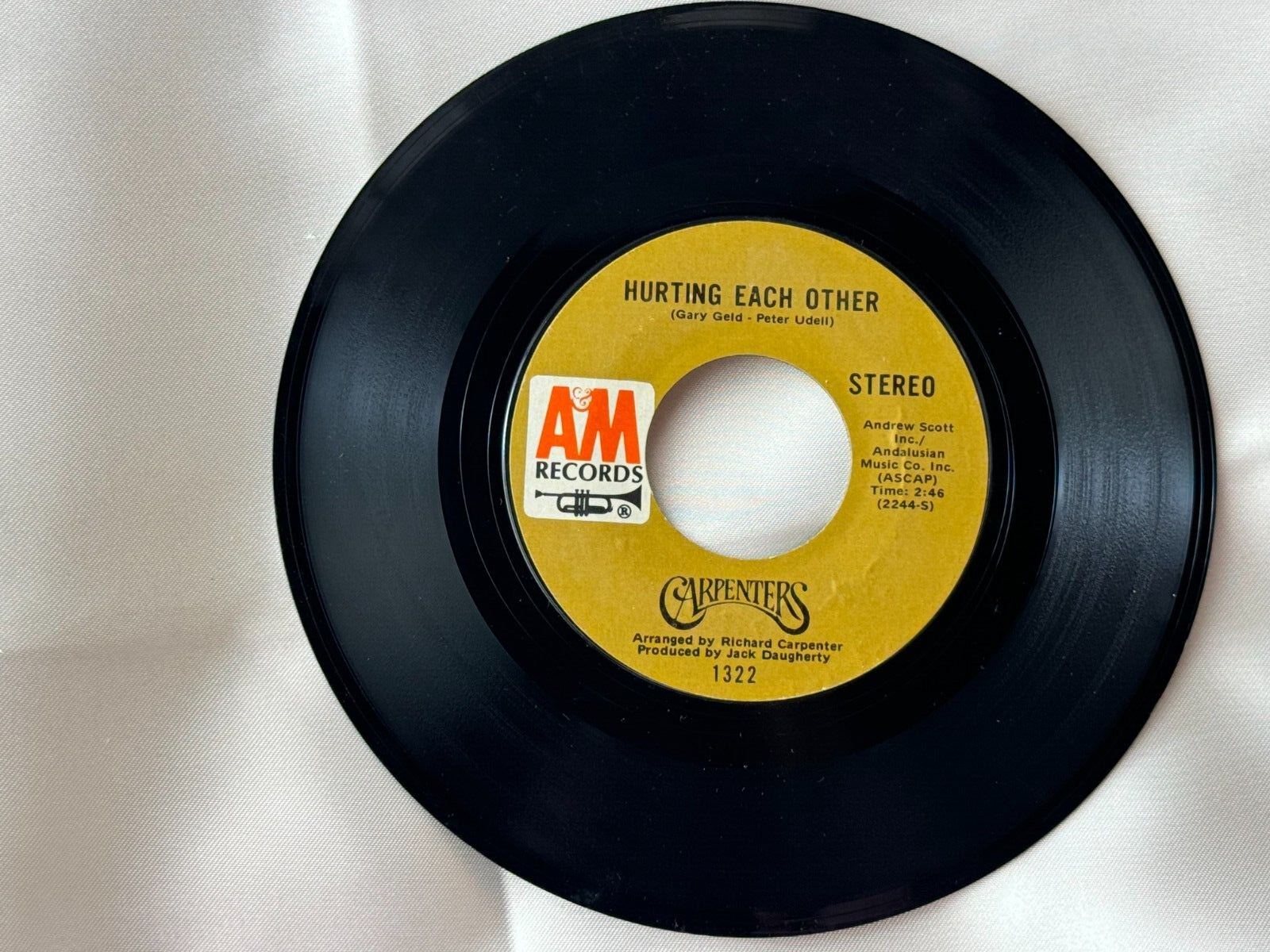 限界値下げTHE CARROLLTON HEIST LP The Carpenters - Hurting Each Other - 45 Record | eBay