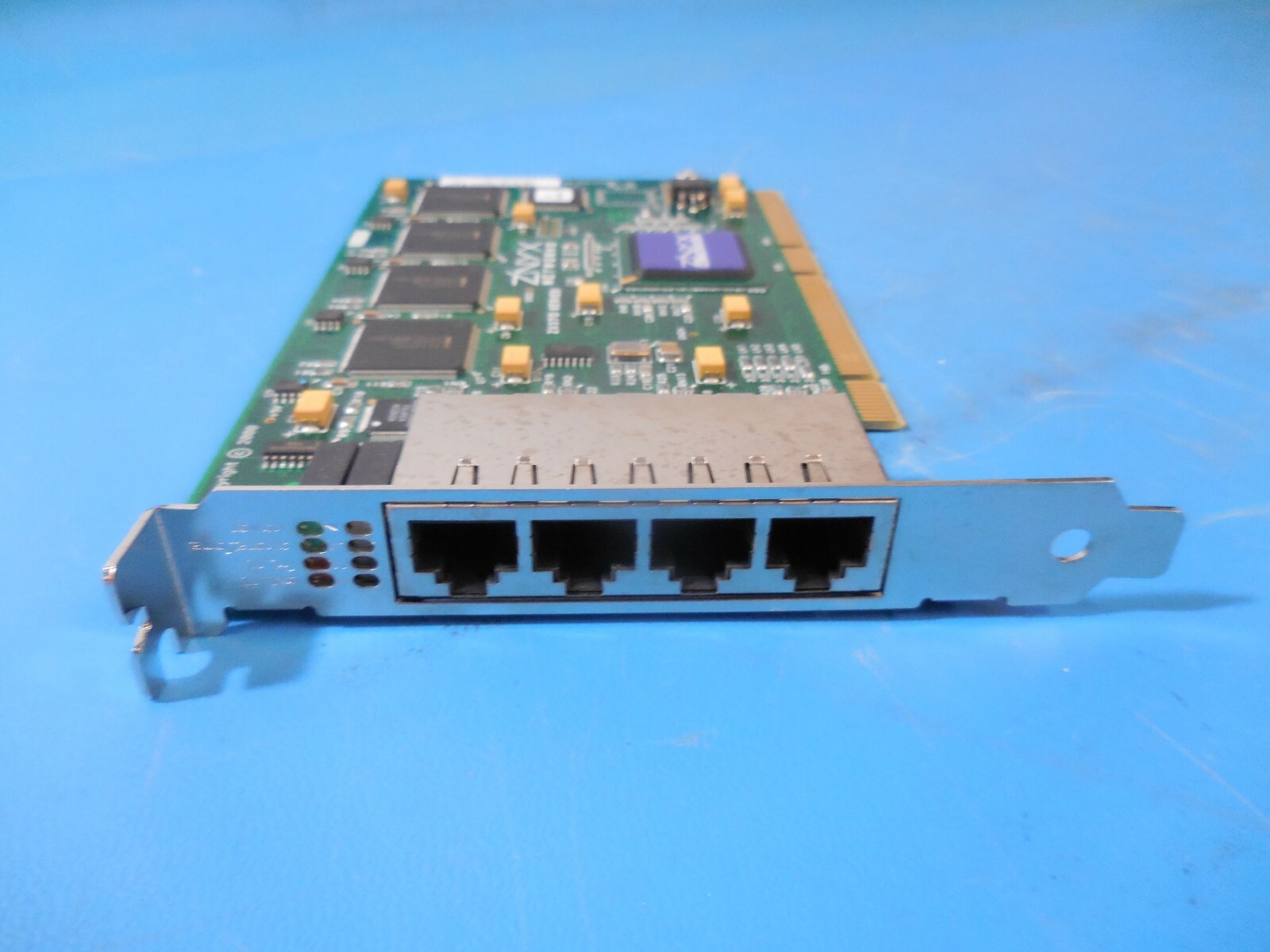 WeiXiaページ Znyx Networks ZX374-NWSS-A4 ZX370 Series 4-Port 10/100 NIC