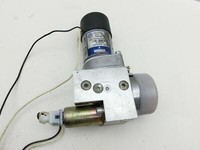 VW Phaeton 3D 01-07 Hydraulikpumpe Heckklappe Kofferraumdeckel Betätigung Öffnung VW Phaeton 3D 01-07 23.06.2004... Vorschau 2