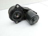 Vinfast VF8 Stellmotor Parkbremse Bremssattel Hinten Links Vinfast VF8 01.11.2023 CH8B0009013 gebraucht Vorschau 2