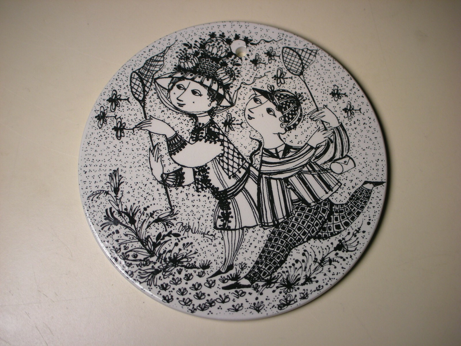 Bjorn Wiinblad Nymolle Denmark August Bye-Bye Ceramic Small