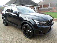 2025 Volvo XC40 2.0 B4P PLUS BLACK EDITION, PETROL HYBRID ** 1015 MILES ** ESTAT