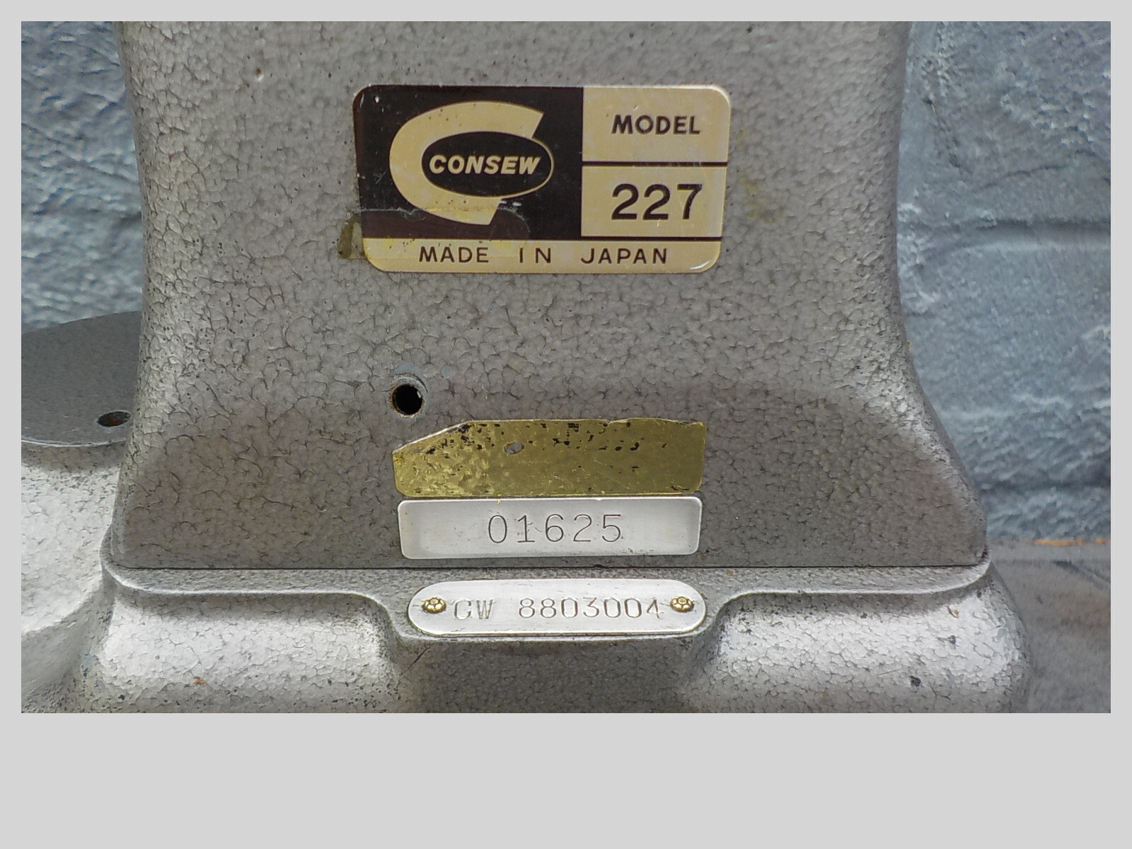 Industrial Sewing Machine Model Consew 227 , walking