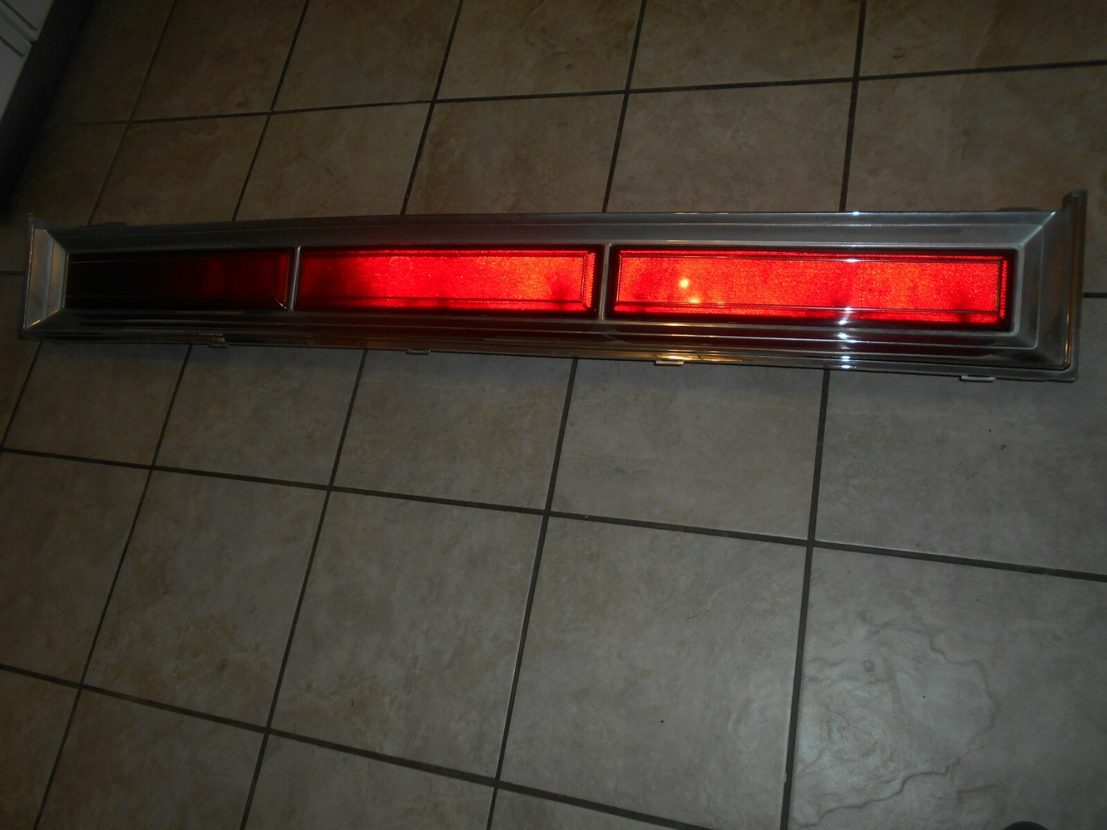 Used 1997 Lincoln Town Car Tail Lights for Sale