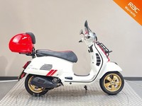 VESPA GTS 300 RACING SIXTIES - 2021 - 5241 miles