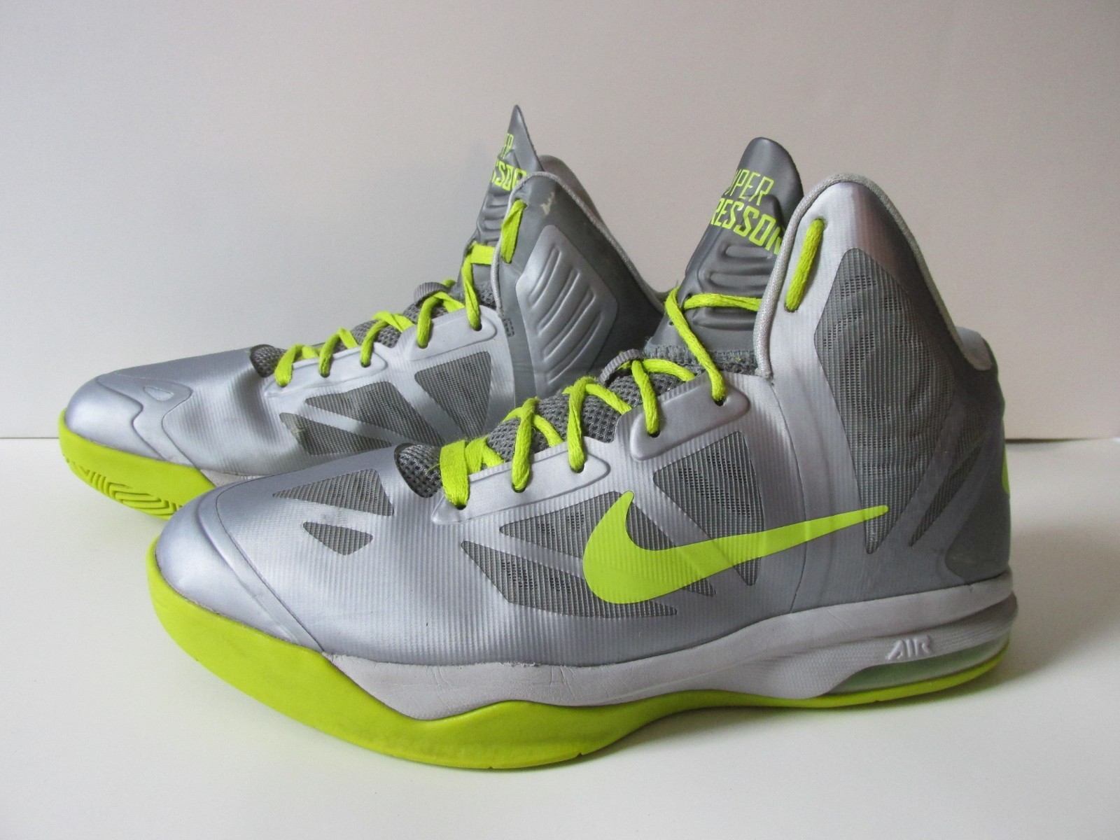 airushow Mens 8 Nike Air Max Excee White/Black-Iron Grey-Volt CD4165