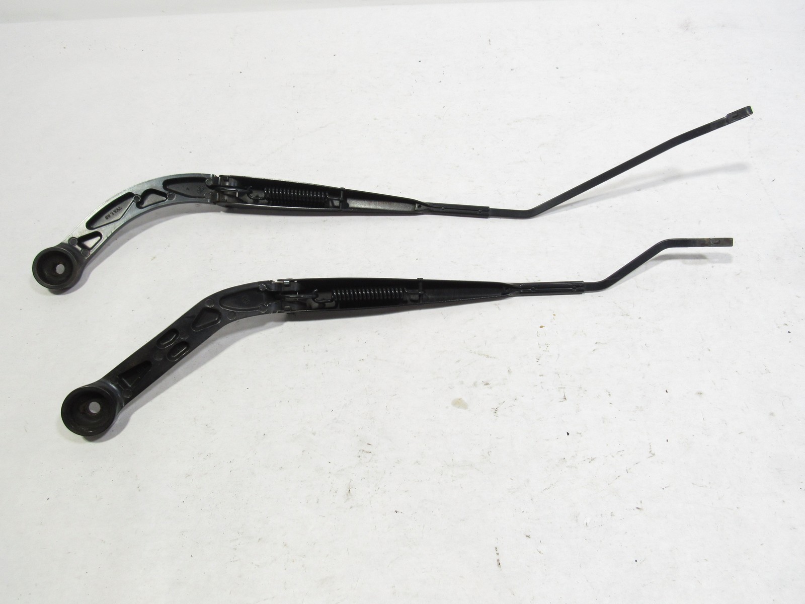 18-22 Honda Accord 2020 Front Left Right Windshield Wiper Arm Set 2 PCS ;
