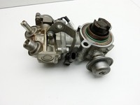 Mercedes S204 C180 09-14 CGI 1,8 115KW Hochdruckpumpe Kraftstoffpumpe Benzinpumpe Mercedes S204 C180 09-14... Vorschau 2