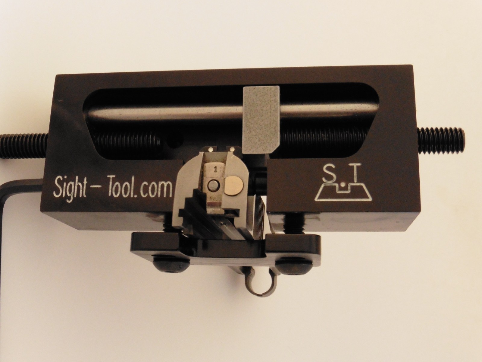 ️ Оружейный инструмент Handgun Sight Pusher Tool Universal for 1911